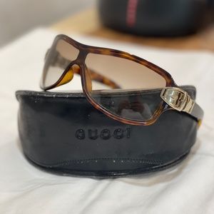 GUCCI Brown Shield, Gold Buckle, GG 2590 BMDDR 20897